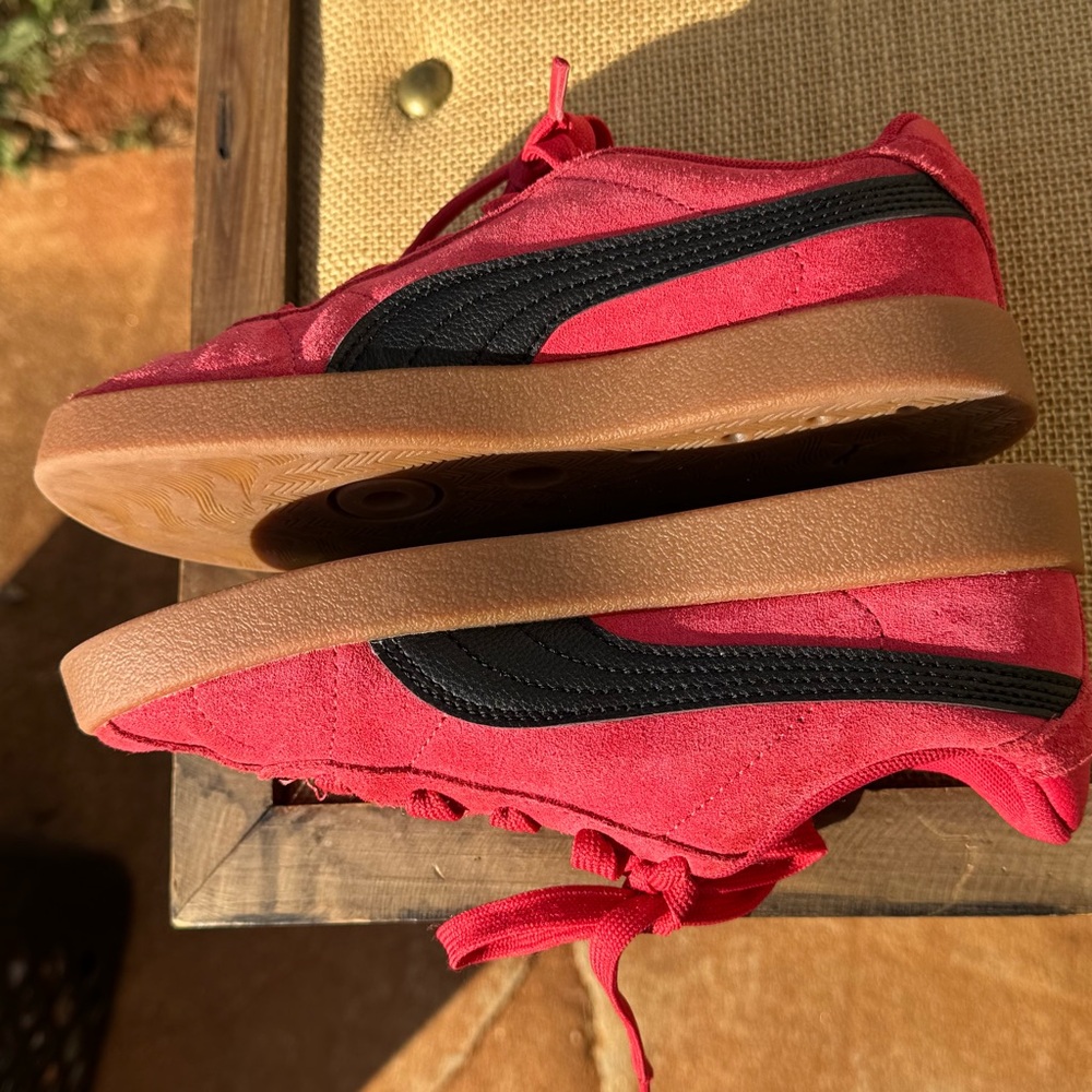 Puma Palermo Kids Sneakers Size (2) Red Pink Suede Black Stripe Gum Sole - Picture 6 of 8
